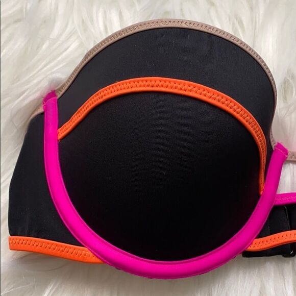 Victoria’s Secret Strapless Black/Pink Bikini Top - Picture 3 of 16